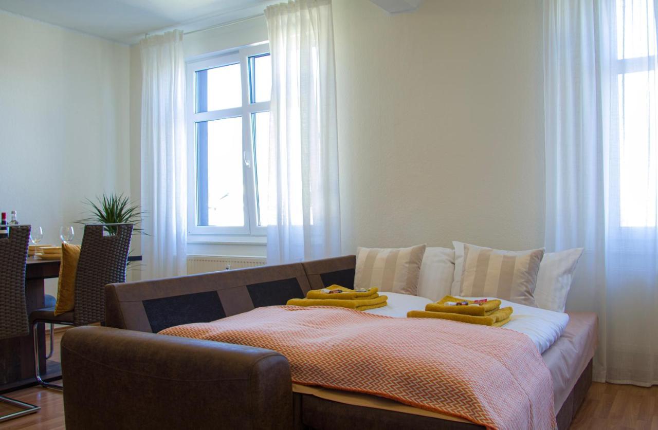 Ferienwohnung Fuer 4, Mitten In Solingen Esterno foto